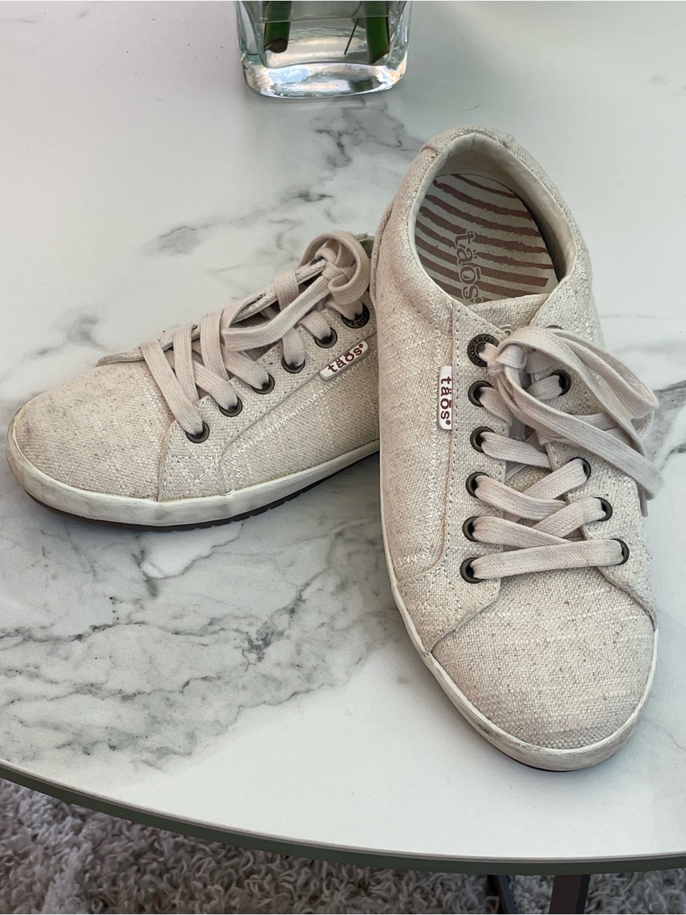 Taos Women’s Neutral Linen-Look Lace-Up Sneakers